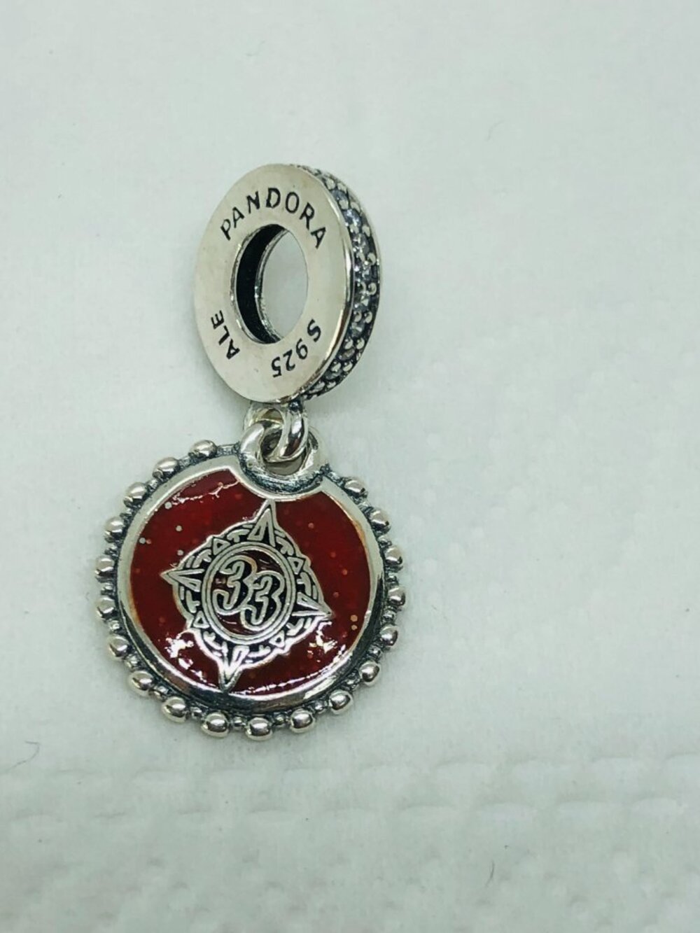 ✨ ✨Pandora Disney Parks Club 33 Dangle Charm